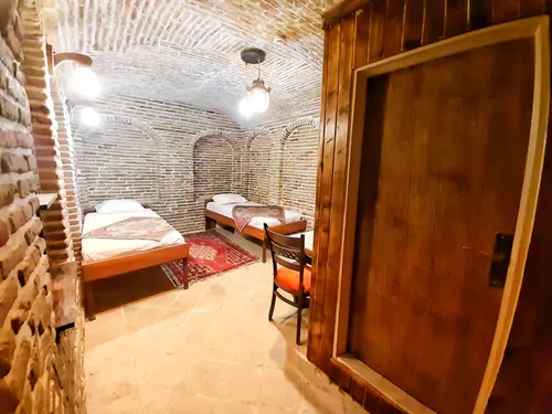 تصویر 2 - هتل سنتی رزاز (سرداب) در تهران