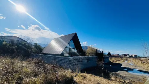 تصویر 20 - کلبه سوئیسی هاوراز با جکوزی در چالوس