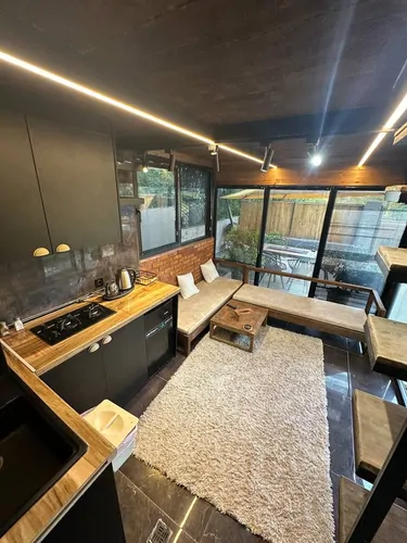 تصویر 3 - کلبه شیشه ای با جکوزی  در  فومن