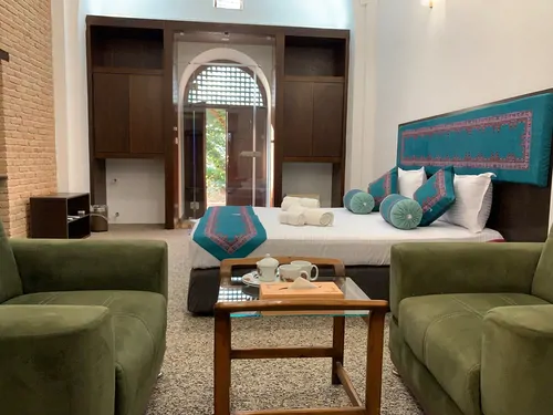 تصویر 2 - هتل سنتی قهرمانی (واحد ۱۰۷) با صبحانه رایگان در قزوین