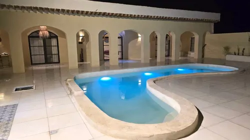 تصویر 3 - اقامتگاه بوم‌گردی اقامتگاه لوکس سی هاوس در روستای جهانی سهیلی قشم 4 در قشم