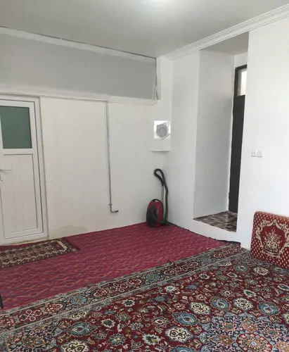 تصویر 6 - خانه مبله کریمی  در  تکاب