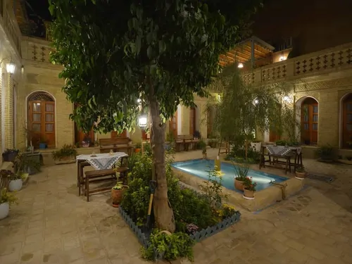 تصویر 8 - اقامتگاه بوم‌گردی توتی (اتاق دو تخته تویین 102) در  شیراز