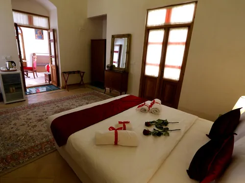 تصویر 5 - هتل سنتی عمارت ماندگار(108 _ خانواده) در  کاشان
