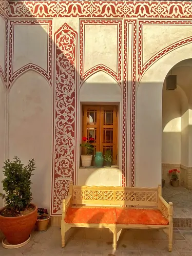 تصویر 7 - هتل سنتی سرای نفیس (اتاق زمرد) در  کاشان