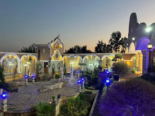 تصویر 3 - ویلا عمارت طاووس در زرین شهر