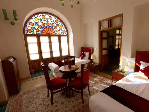 تصویر 6 - هتل سنتی عمارت ماندگار(108 _ خانواده) در  کاشان