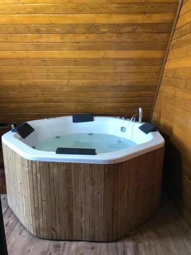 تصویر 6 - ویلا ویلا استخردار آبگرم آرسان در  انزلی