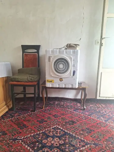 تصویر 3 - خانه اتاق ده متری در طبقه دوم  با حمام توالت مشترک در همکف بدون اشپزخونه در تهران