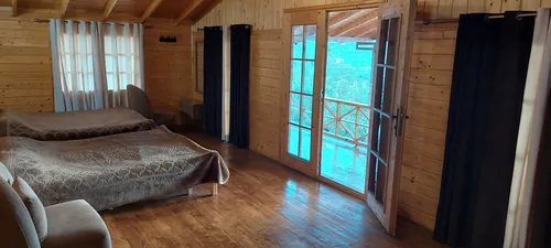 تصویر 9 - کلبه چوبی آواناز در شیرگاه