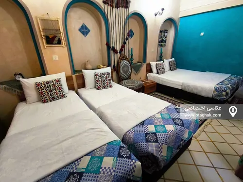 تصویر 4 - اقامتگاه بوم‌گردی ماه منیر (اتاق پنج دری) در  شیراز