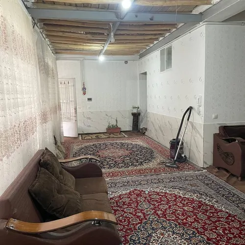 تصویر 2 - خانه ویلایی صادق آباد در باغ بهادران