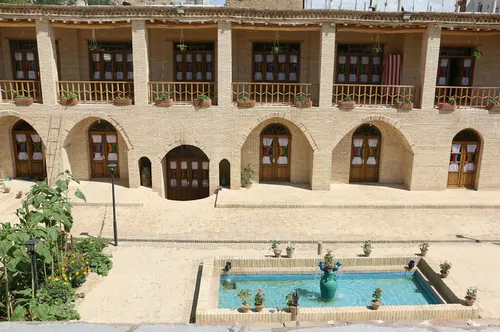 تصویر 5 - اقامتگاه بوم‌گردی شهر پنهان ۴ در  ملایر