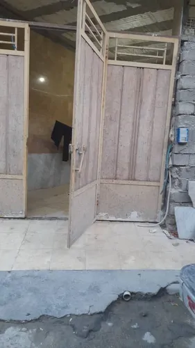 تصویر 4 - آپارتمان منزل لب اب و یک سکو زیر درختها می باشد در سامان