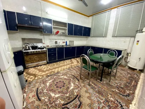 تصویر 3 - خانه طبقه اول دوخواب در یزد