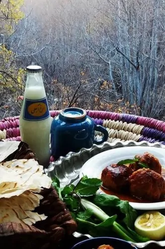 تصویر 3 - اقامتگاه بوم‌گردی مهروماه در قلات