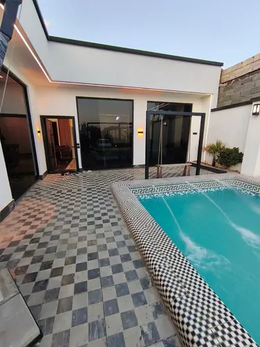 تصویر 4 - ویلا ویلای دنج و دلنشین - استخر ۴ فصل- تمیز  و نوساز- ویلای مانا در چهارباغ