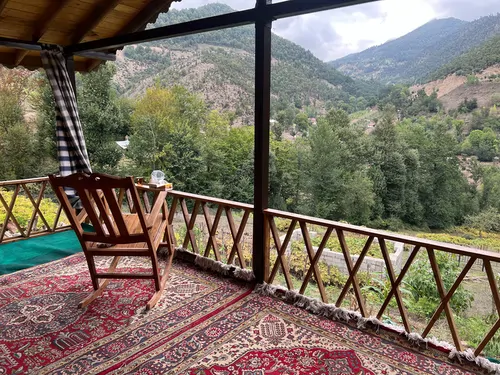 تصویر ۱ - کلبه رفتاری  در  رضوانشهر