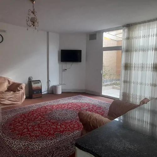 تصویر ۱ - آپارتمان مبله آذرنوش (همکف) در  اصفهان