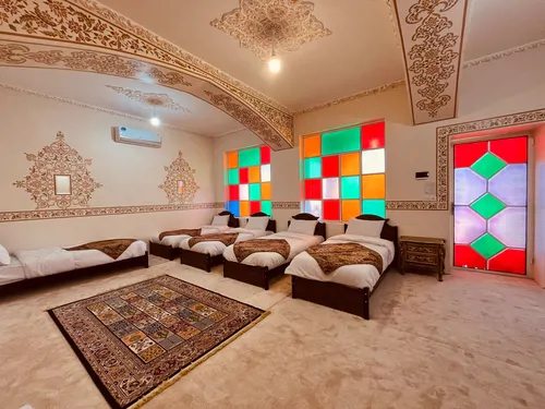 تصویر ۱ - اقامتگاه بوم‌گردی ماهور (اتاق عتیق) با صبحانه رایگان در  اصفهان