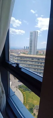 تصویر 3 - آپارتمان اقامت روزانه در برج ۳۰ طبقه با محوطه سبز و امکانات رفاهی در استانبول