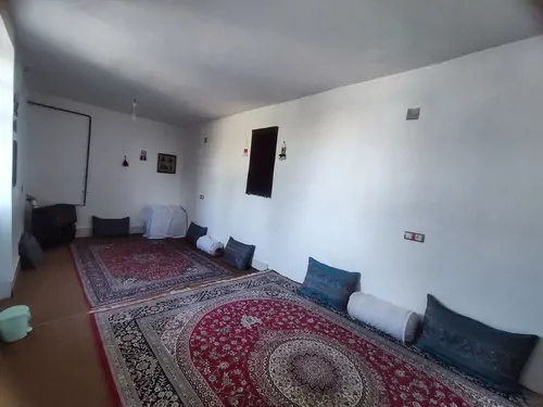 تصویر 6 - اقامتگاه بوم‌گردی قهرمان بابکان (اتاق صنم) با صبحانه رایگان در  کازرون