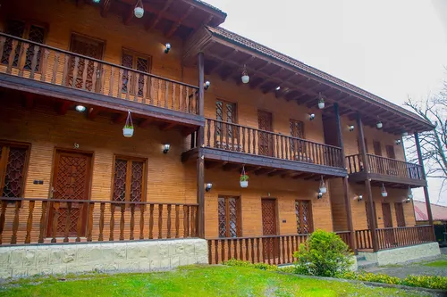 تصویر 3 - سوییت دژ رود (1) در  قلعه‌رودخان 