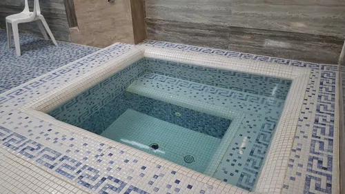 تصویر 2 - ویلا باغ ویلا عمارت یزدان پرست در مشهد