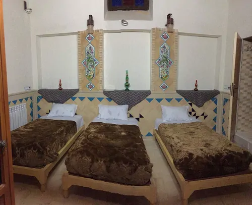 تصویر 3 - اقامتگاه بوم‌گردی سی راه(اتاق ۱) در شیراز