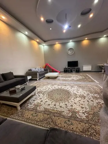 تصویر 3 - ویلا استخردار آبگرم سفید (2) در چهارباغ