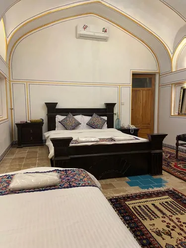 یاس (دلنشین) با صبحانه رایگان