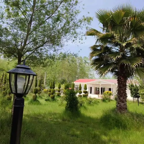 تصویر ۱ - ویلا استخردار آبگرم باغ سفید  در  انزلی