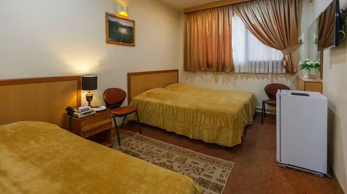 تصویر ۱ - هتل آپارتمان ساسان (اتاق سه تخته) در  شیراز