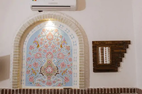تصویر 4 - اقامتگاه بوم‌گردی اتاق توئین با صبحانه ، شماره چهار در بادرود
