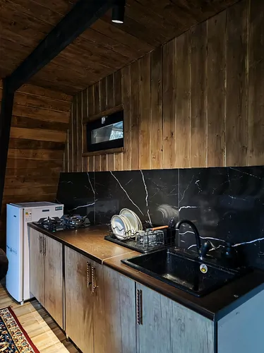 تصویر 7 - کلبه سوییسی آراس در  رامسر