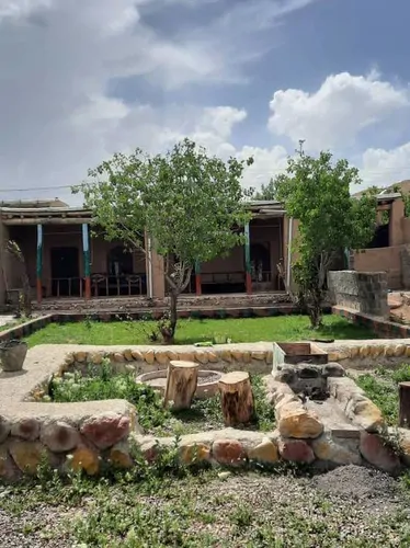 تصویر 3 - اقامتگاه بوم‌گردی  انگوران (اتاق 24 متری) در  زنجان