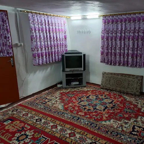 تصویر 4 - اقامتگاه بوم‌گردی خرم (اتاق ثریا) در شفت