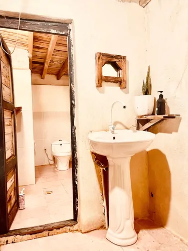 تصویر 22 - اقامتگاه بوم‌گردی خانه خورشید (واحد دیریا)  در  هرمز