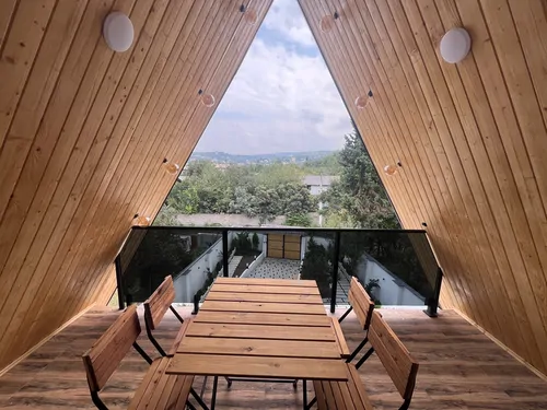 تصویر 10 - کلبه سوییسی سوما با جکوزی در  قائمشهر