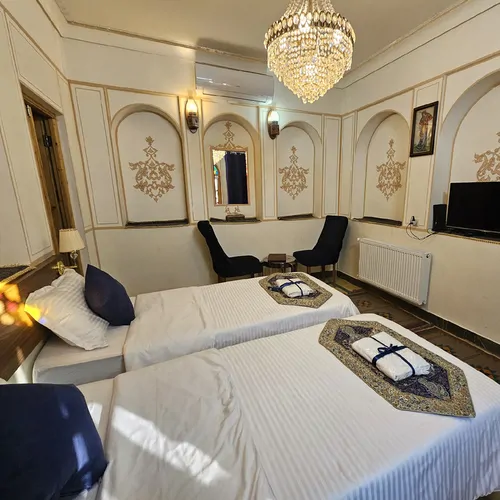 تصویر 2 - هتل سنتی گل آرا (اتاق گلبرگ) در  اصفهان