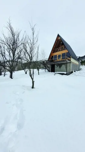 تصویر 15 - کلبه سوئیسی اِسبو در  بابل کنار