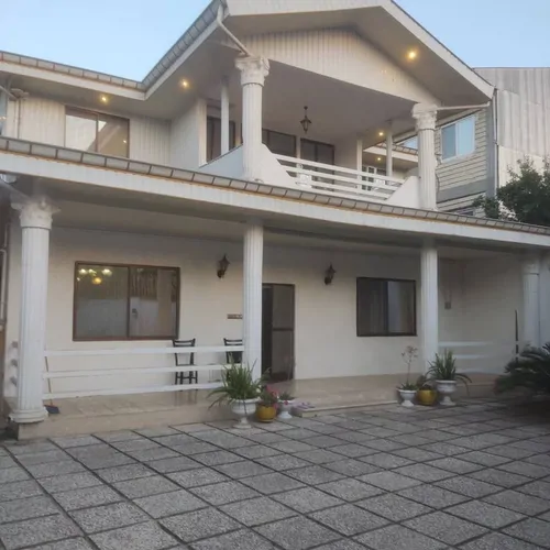 تصویر ۱ - ویلا عمارت چمن با فوتبال دستی در  املش
