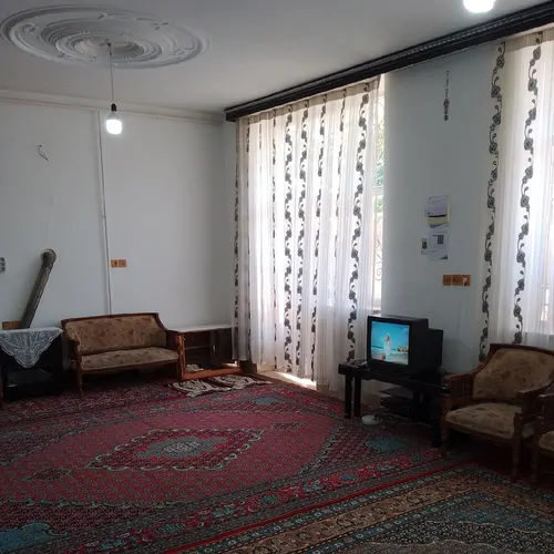 تصویر 2 - خانه  یاخچی یول در زنجان