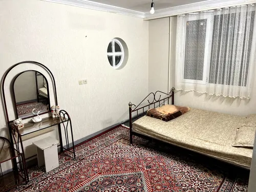 تصویر 5 - آپارتمان واحد تمیز ومرتب مرکز شهر در همدان