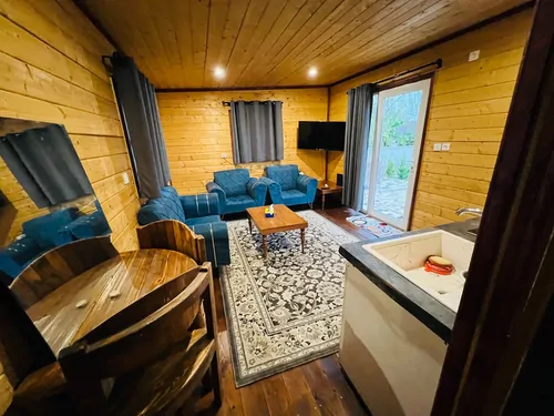 تصویر 5 - کلبه چوبی جنگلی زیبا  در  متل قو