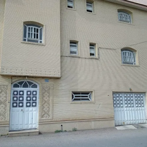 تصویر 2 - خانه مبله قدوسی (2) در شیراز