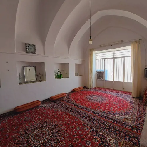 تصویر 8 - سوییت  شمس العماره (اتاق سی طاقچه) در  اردستان
