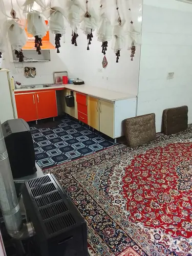 تصویر 4 - خانه قائم (8) در مهریز