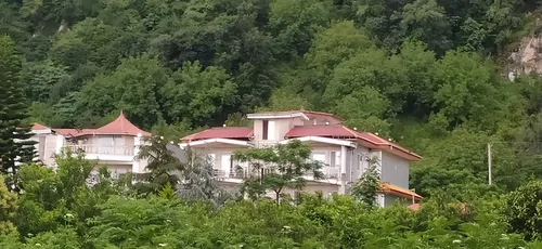تصویر 10 - خانه گل سوسن در  رامسر