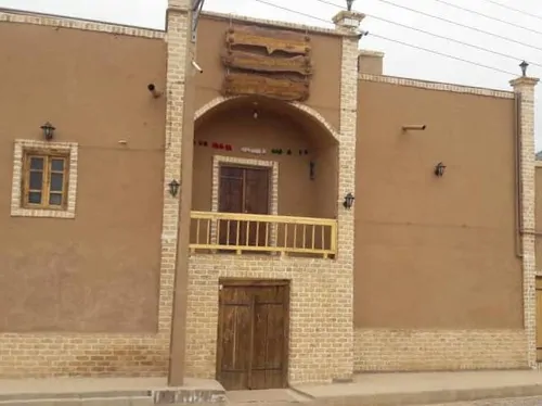 تصویر 4 - اقامتگاه بوم‌گردی رمضان بیک( اتاق حافظ) در کاشمر